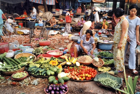 Marché de Huet Market in Huet.